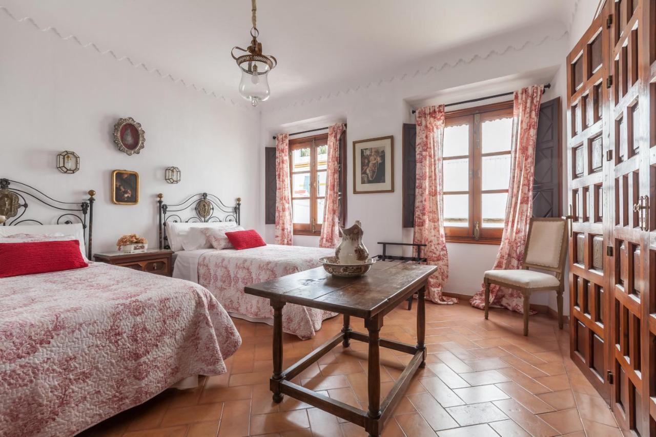 Villa Elvira, Exclusive Pool And Gardens In The Heart Of Sevilla Exterior foto